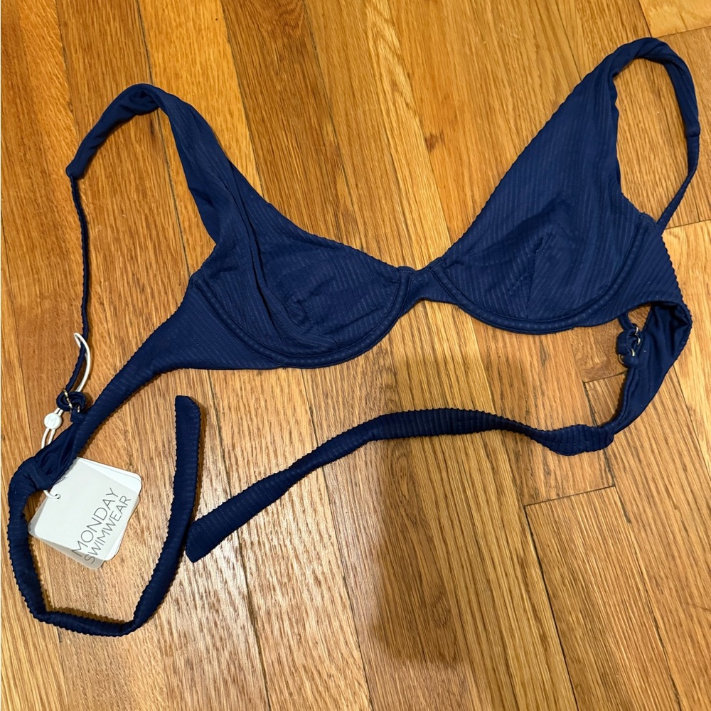 Monday Swimwear Formentera Top - Navy Blue Ribbed